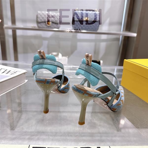 2025112818419910 210